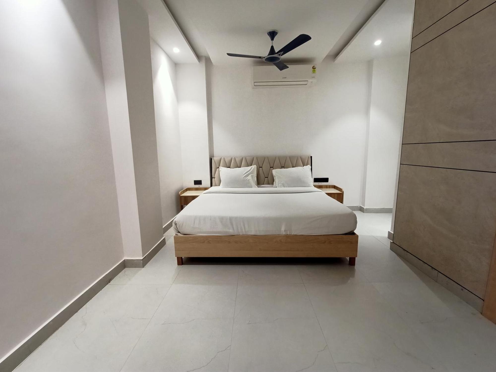 Hotel Global Inn -1 Km From Railway Station - Lift Food And Free Parking Lucknow Extérieur photo